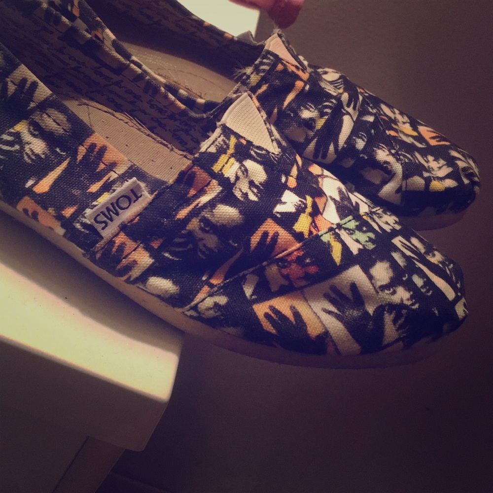 TOMS